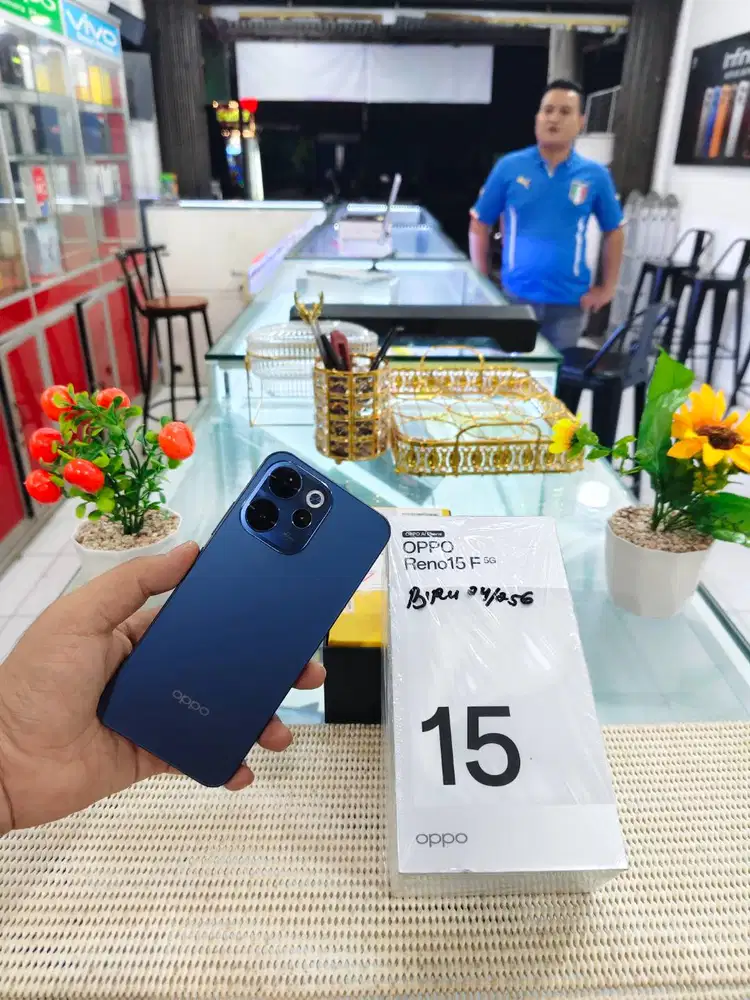 Oppo Reno 15F 5G Ram 12+12Gb/ 256Gb Fullset Mulus Ori 100% Bergaransi