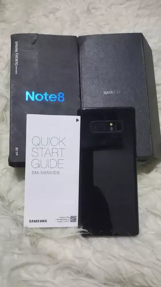Handphone Samsung note 8