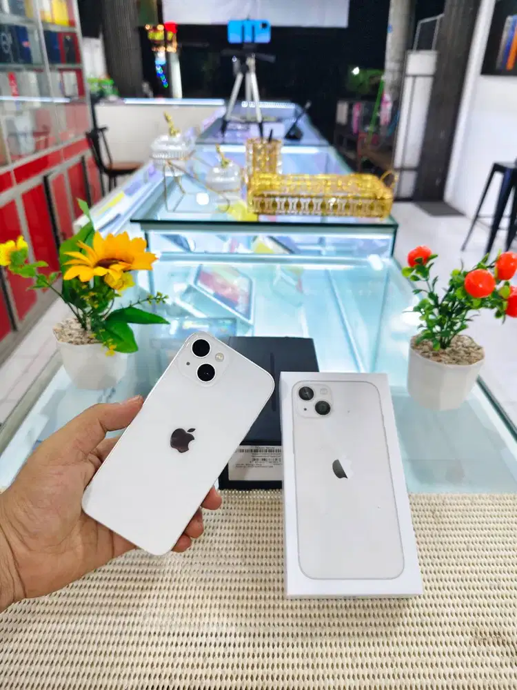 iPhone 13 128Gb Inter All Operator BH 100% Super Like New Bergaransi