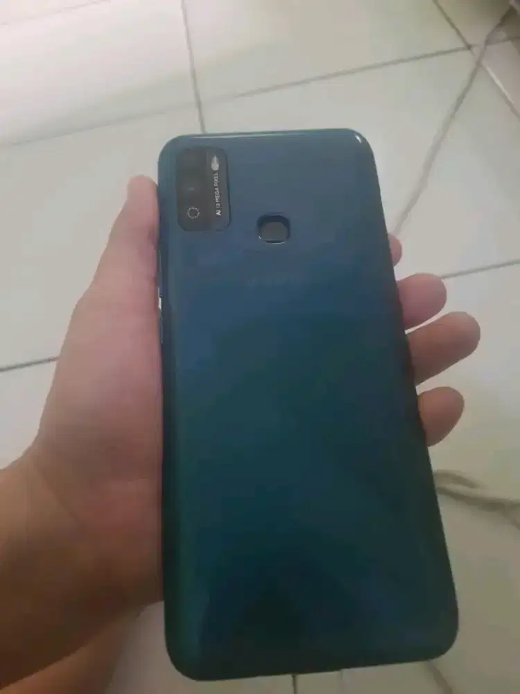 Infinix hot 9 play 4 64