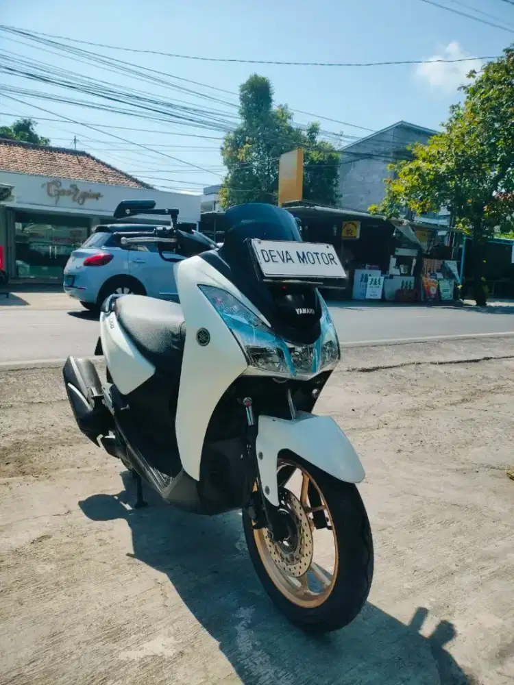 Lexi 2019 putih DP kredit 3,5 jt Deva motor