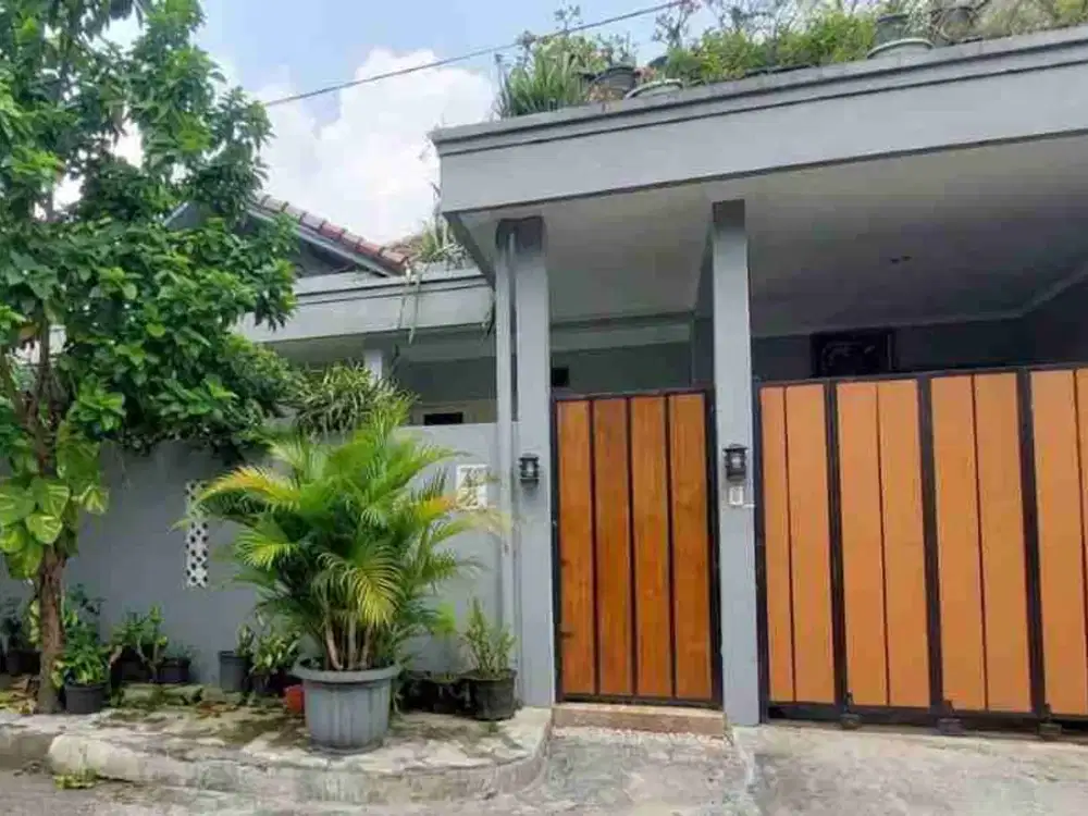RUMAH DIJUAL DALAM TOWNHOUSE DI PONDOK LABU JAKARTA SELATAN