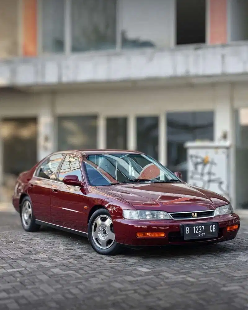 Honda Accord 1997 Bensin