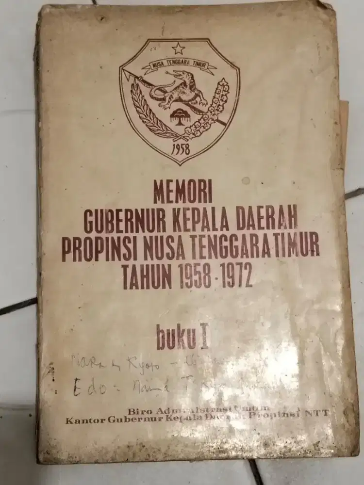 Buku-buku sejarah