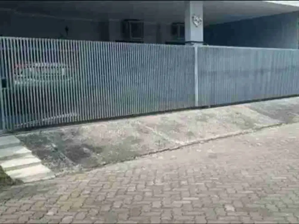 RUMAH PUSAT KOTA DI PURI ANJASMORO SEMARANG BARAT