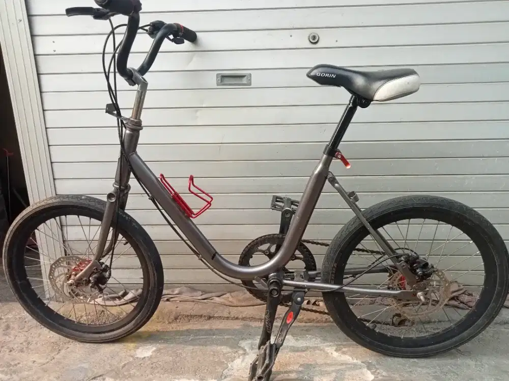 Sepeda Minion Phoenix size 20 inc