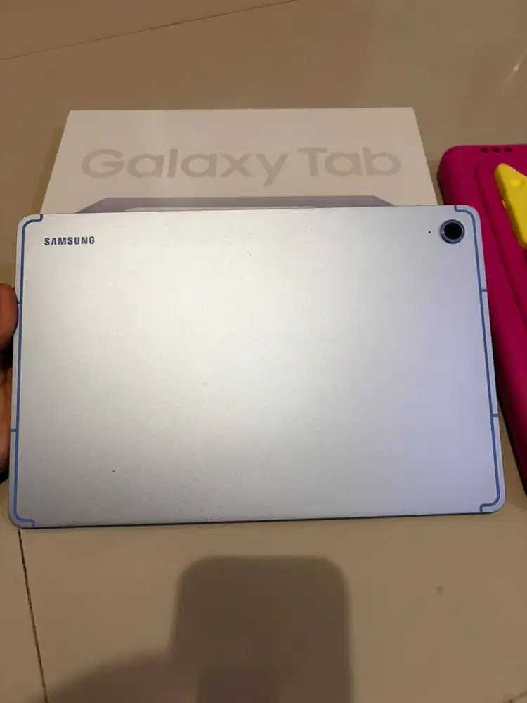 Samsung Galaxy Tab S10 FE 5G - Garansi Panjang (Feb 2027)