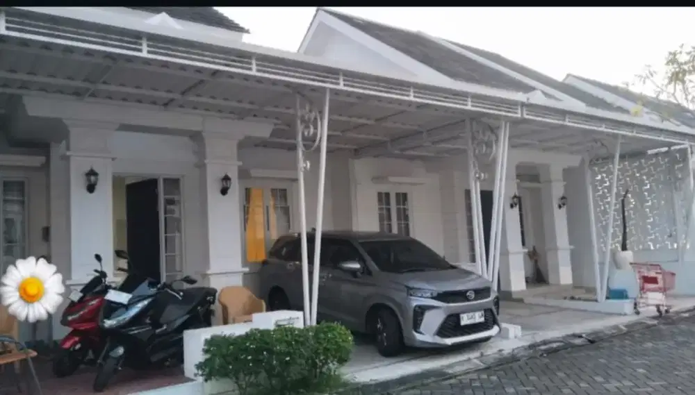 Di rumah di semarang. Perum. GAIA RESIDENCE  alamat jalan kedungmundu