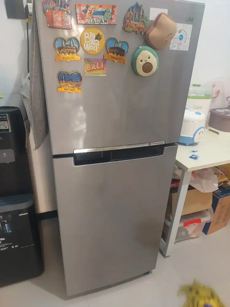 Kulkas 2 pintu merk samsung