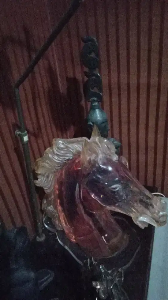 Patung kepaLa kuda
