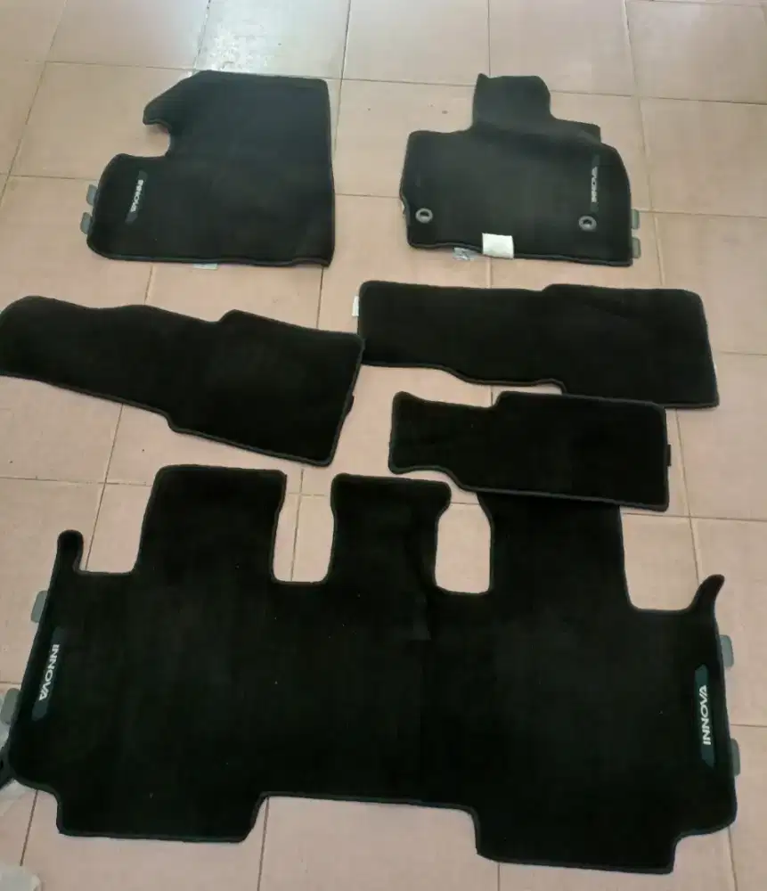 Karpet Fortuner VRZ zenix G
