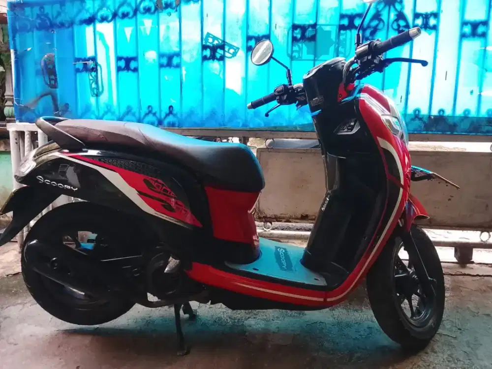 Honda Scoopy CBS ISS 2019 Mulus Isi Full Orisinil