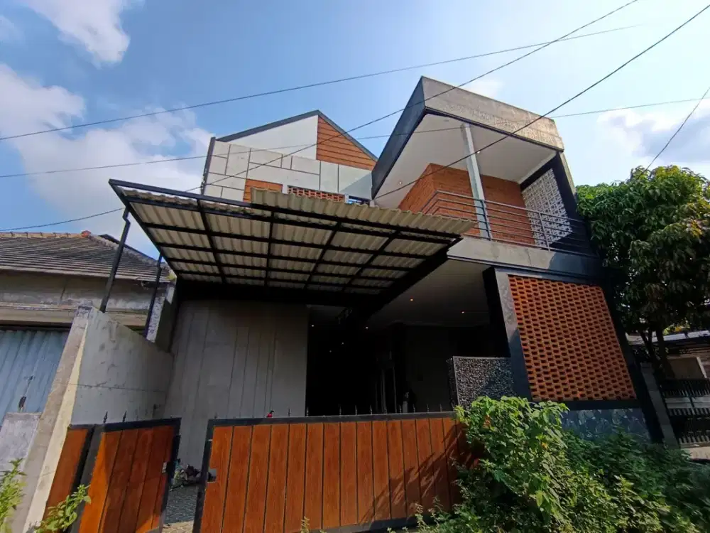 DIJUAL KOST JALAN BUNGA BUNGA SUHAT LOWOKWARU KOTA MALANG DEKAT KAMPUS UB