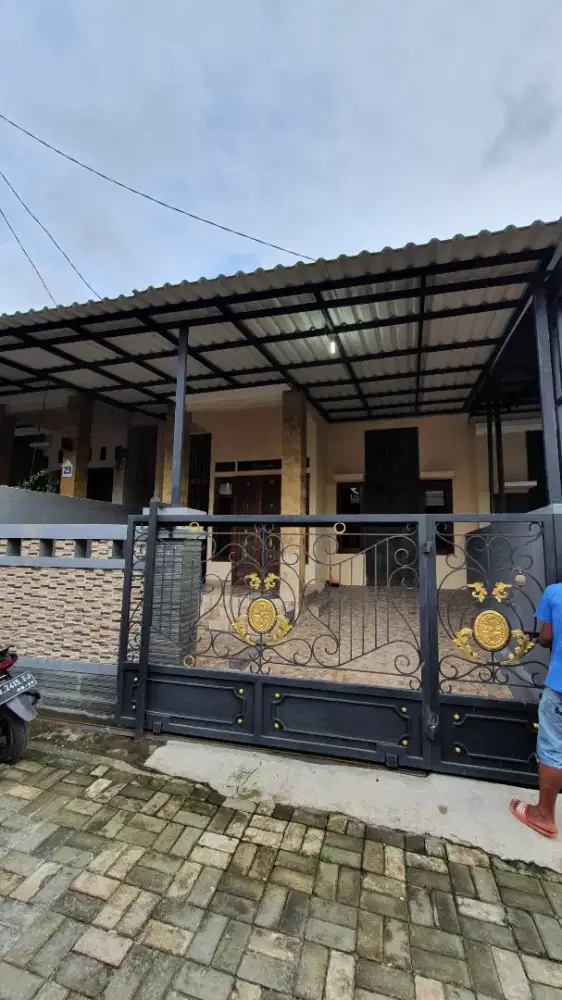 DISEWAKAN RUMAH SIAP HUNI TIDAK BANJIR