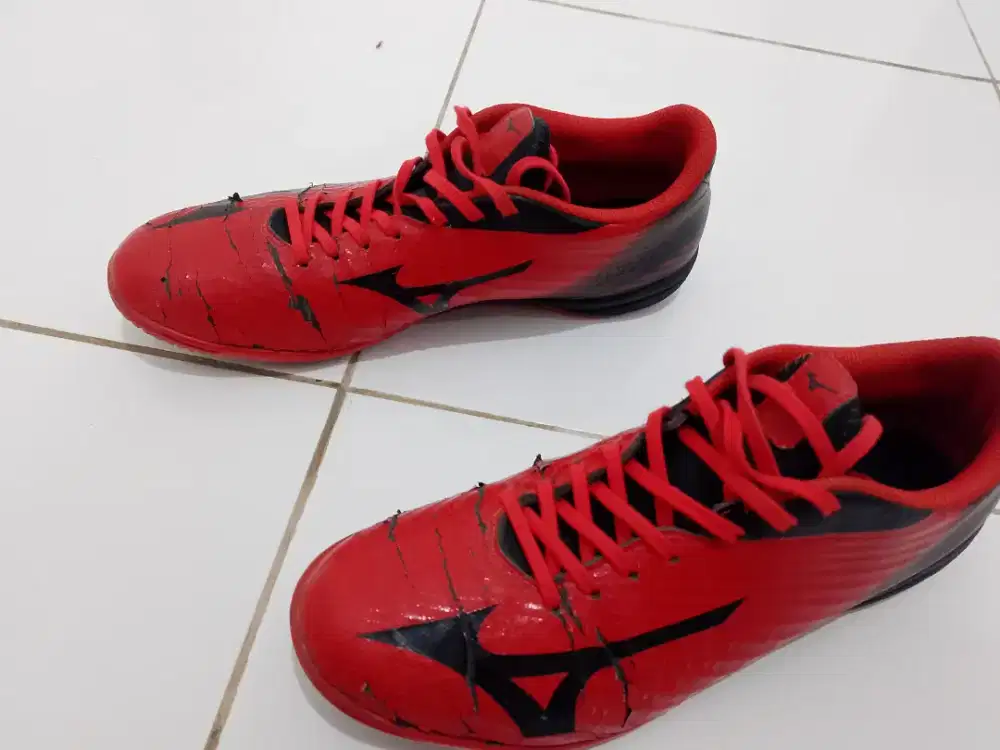 Sepatu Futsal Ukuran 41