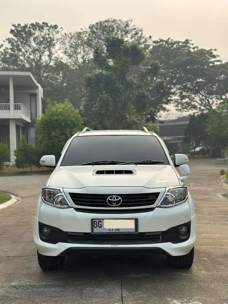 Toyota Fortuner VNT TRD Manual Diesel 2014