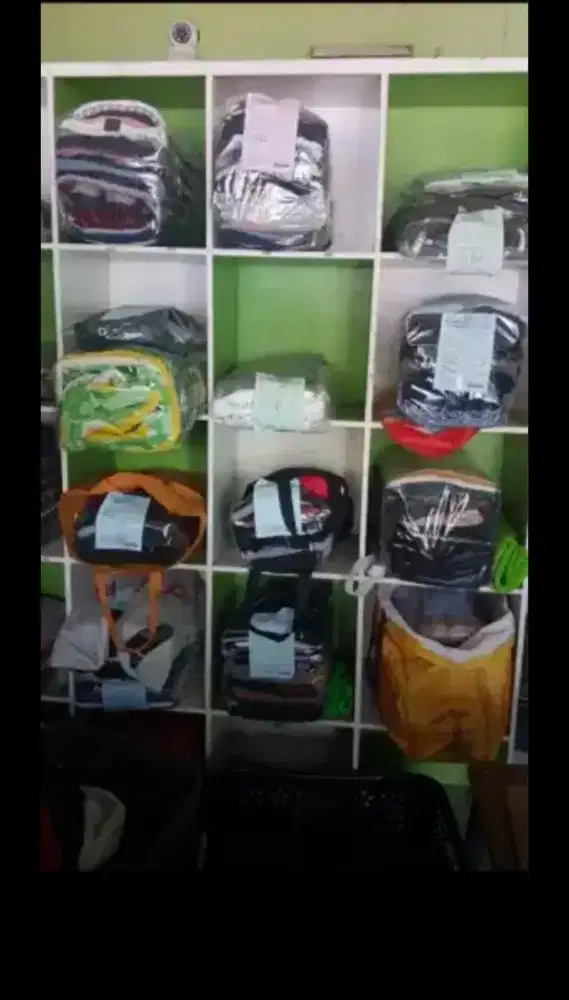 Dibutuhkan Karyawati dan freelance Laundry