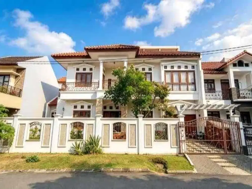 DIJUAL CEPAT RUMAH BAGUS DAN TERAWAT DI CITRA GRAND CIBUBUR CLUSTER NUSA DUA