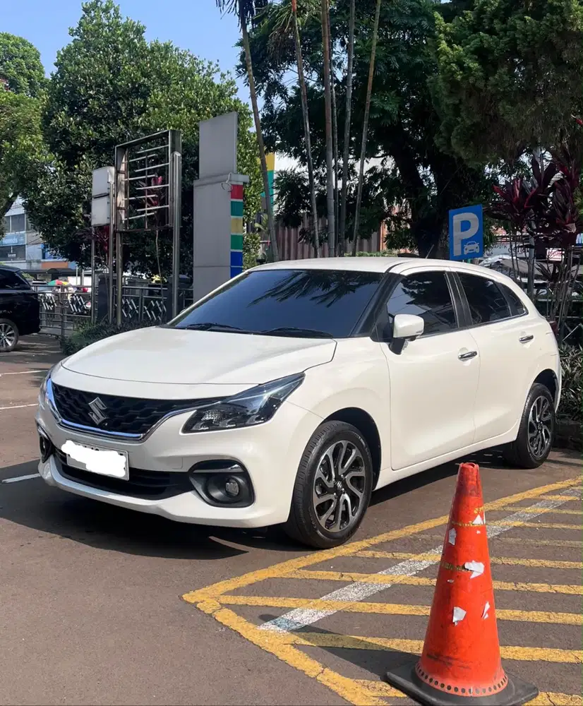 2024 Suzuki Baleno Hatchback Low KM Full Record Resmi
