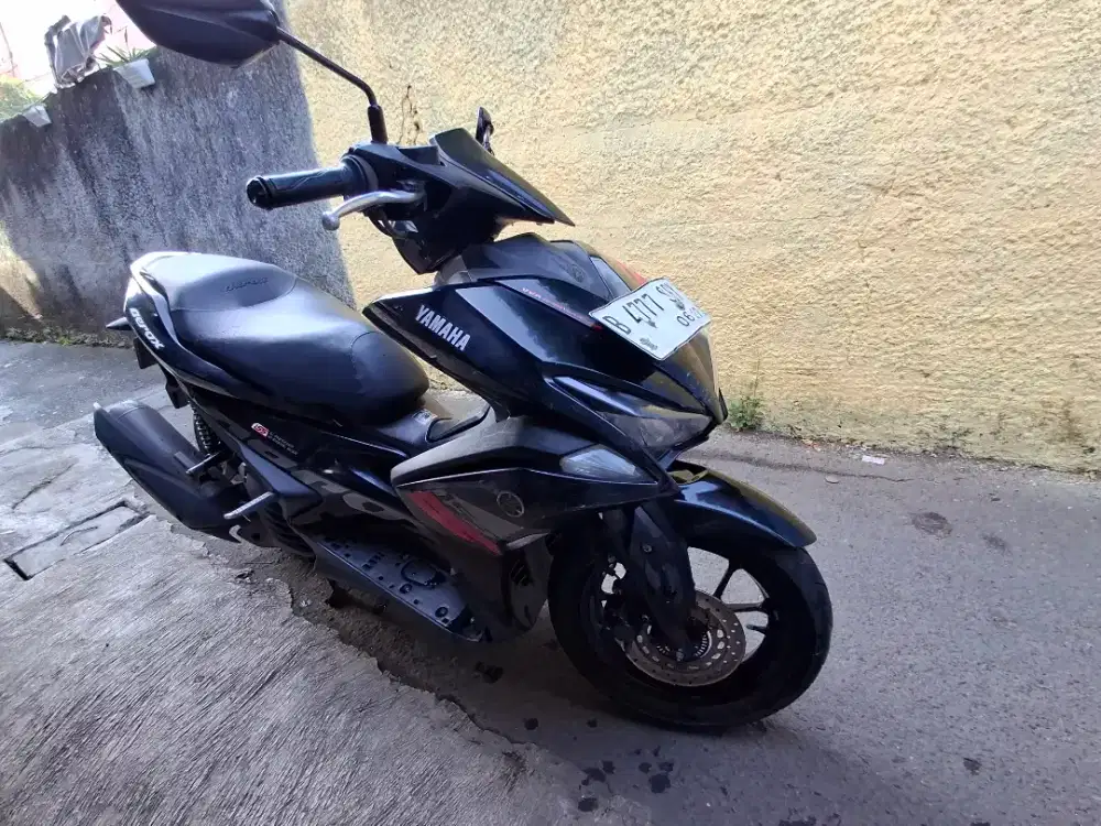 Yamaha Aerox Hitam bagus