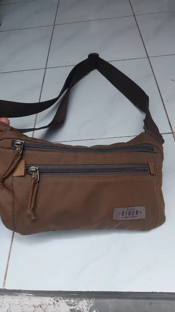 Tas Selempang Eiger X-Portege Conceal Ori