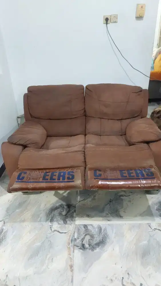 Jual sofa recliner / rebah 2  seat  cheers