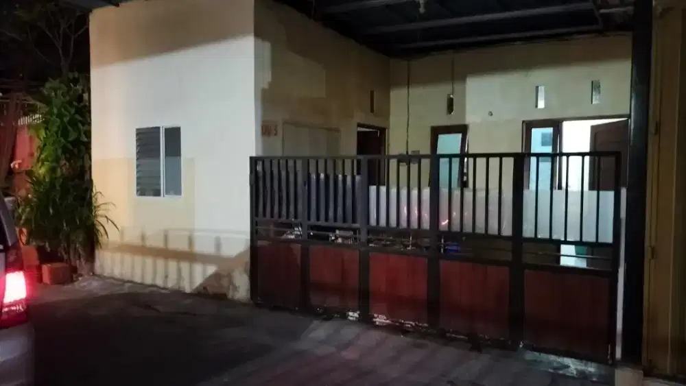 Disewakan rumah dan toko di Jl Mahendradatta dkt Balimed Denpasar