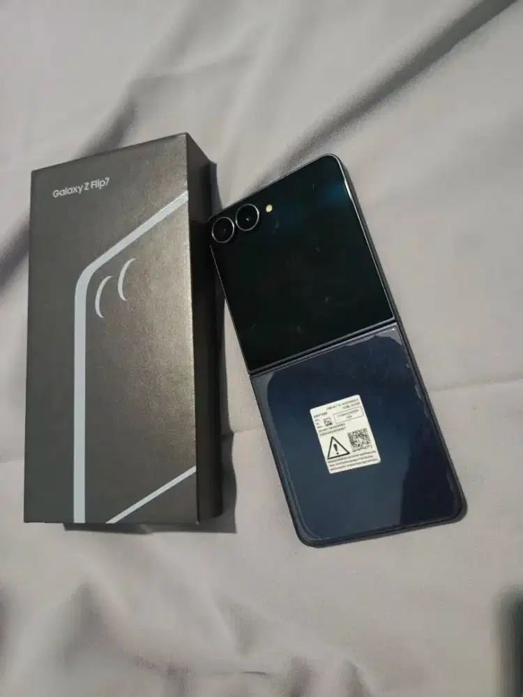 Samsung z flip 7 ram 12/512 gb second sein