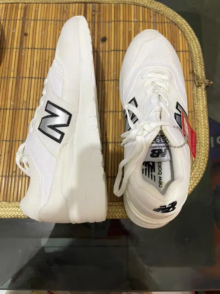 Dijual sepatu unisex