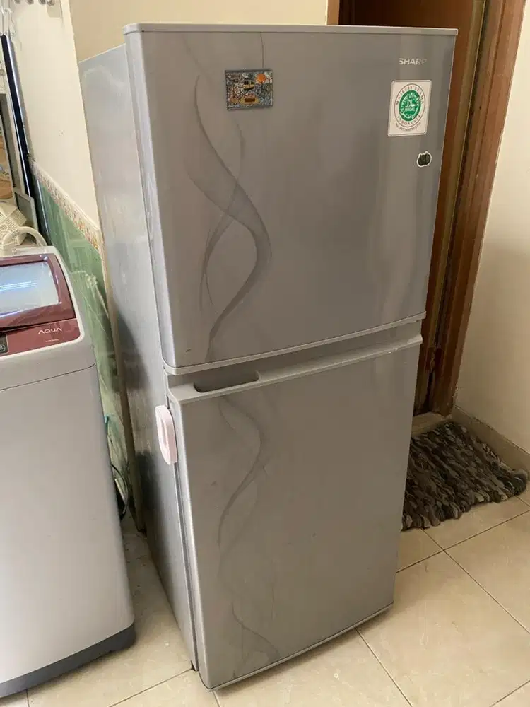 Dijual NEGO Kulkas 2 Pintu SHARP Shine/Kirei Series 172-200 Liter