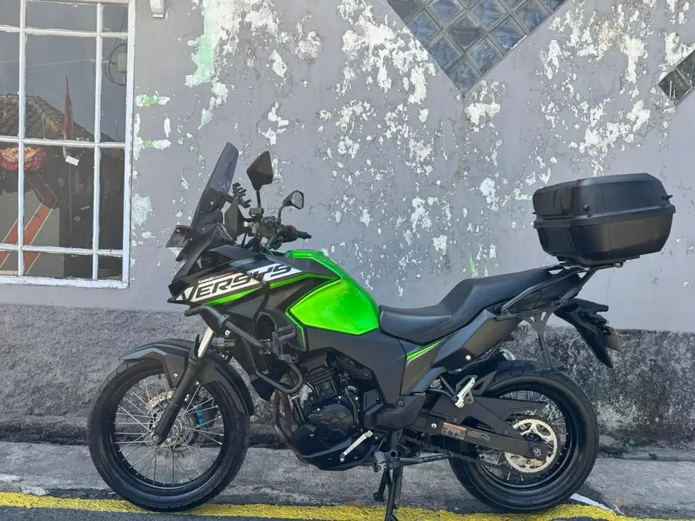 Versys 250 2022
