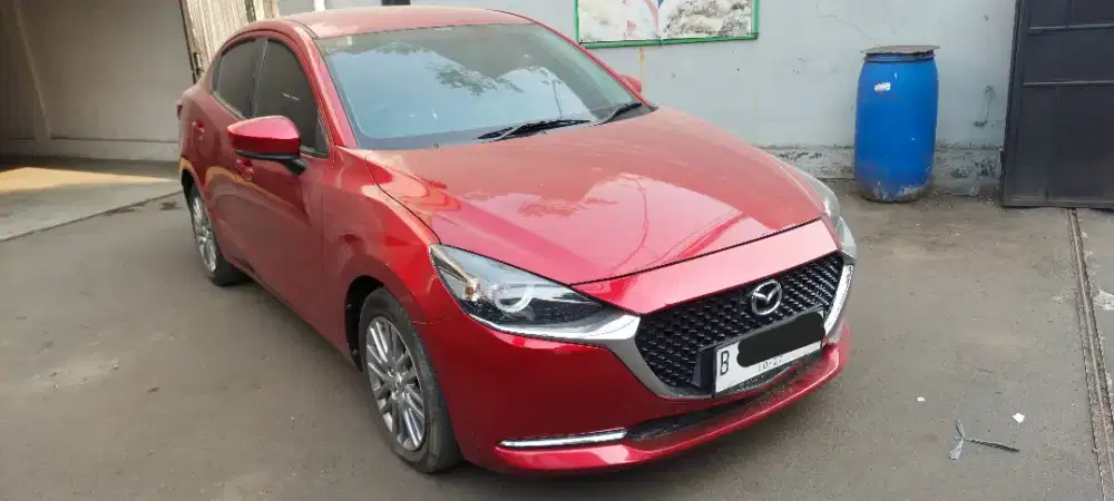 Mazda 2 Sedan 2022 istimewa