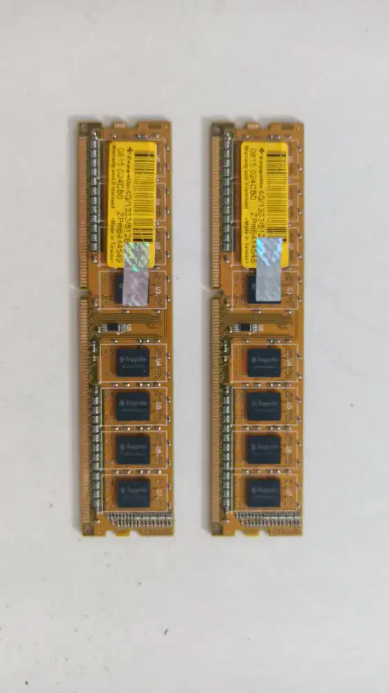 Memory Komputer DDR3 8GB (4x2)