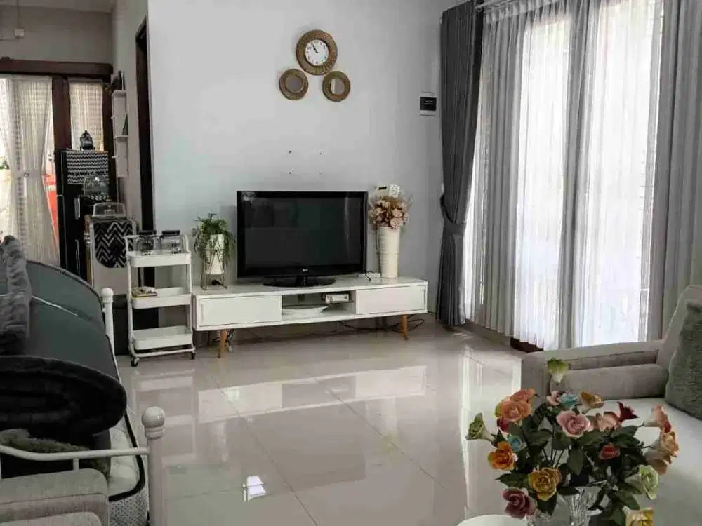 Komplek Cherry Field Ciganitri dekat gerbang tol Buahbatu