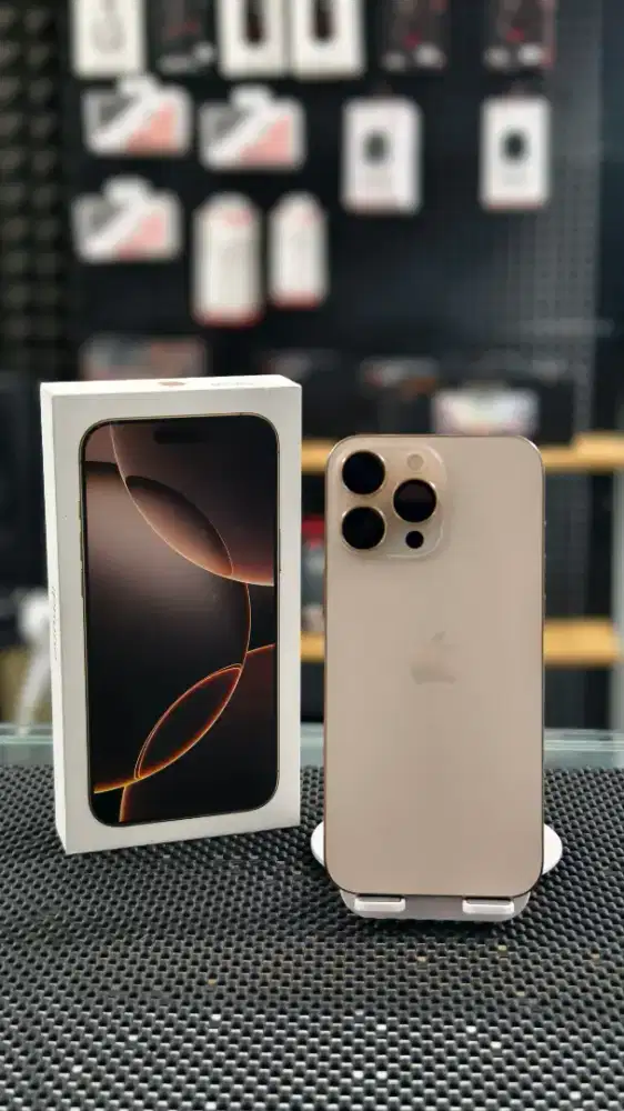 Iphone 16 Pro Max Dessert Titanium 256 GB