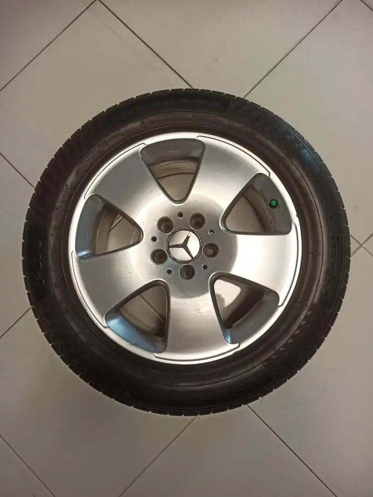 Velg OEM Mercedes W221 R17' plus Ban