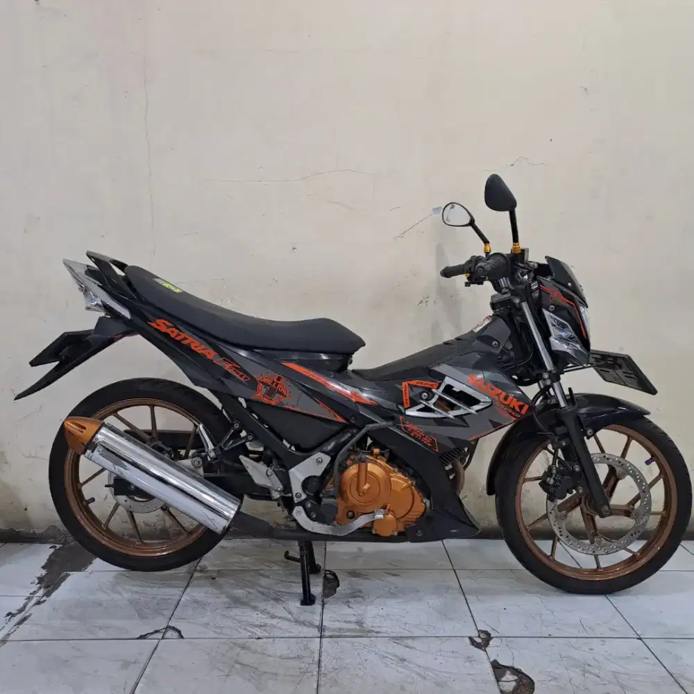 Suzuki Satria F 150 SE 2013