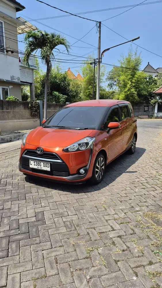 Toyota Sienta V 2017 Automatic