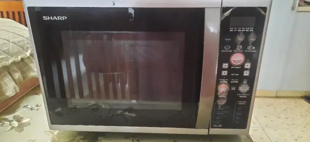 Dijual cepat pindahan.

Jual Microwave Sharp R-668R(S)-IN