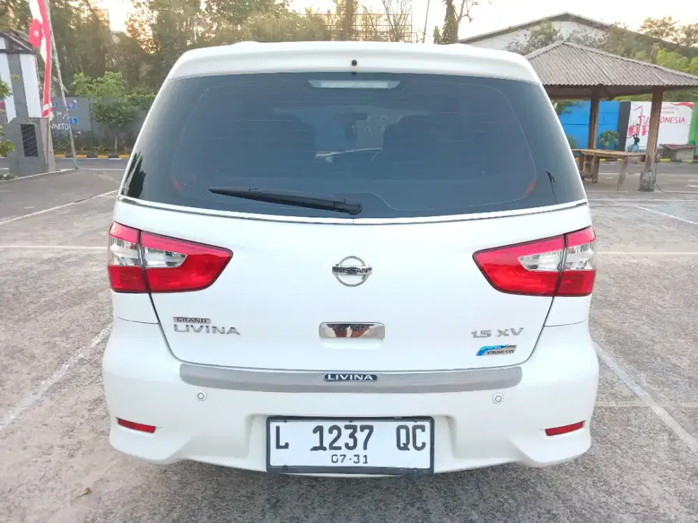 Grand livina XV Matic Bagus Terawat
