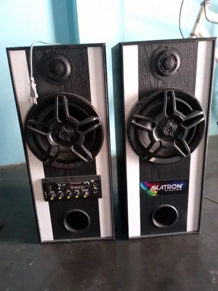Speaker Aktif Akatron subwoofer