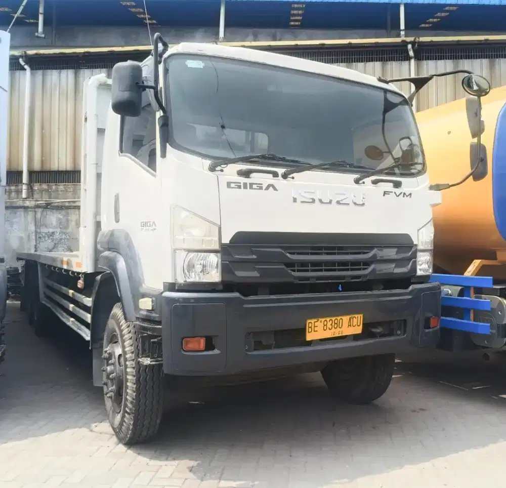 MULUS+banBARU MURAH Isuzu Giga FVM tronton 6x2 Los bak 2023 losbak