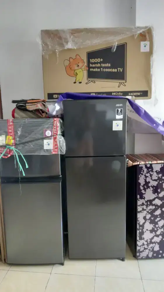 Kulkas aqua 2pintu bagus ori seri tertinggi