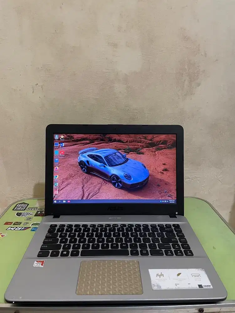 Laptop Asus VivoBook X441BA AMD A6 Gen 7 Ram 4GB HDD 500GB