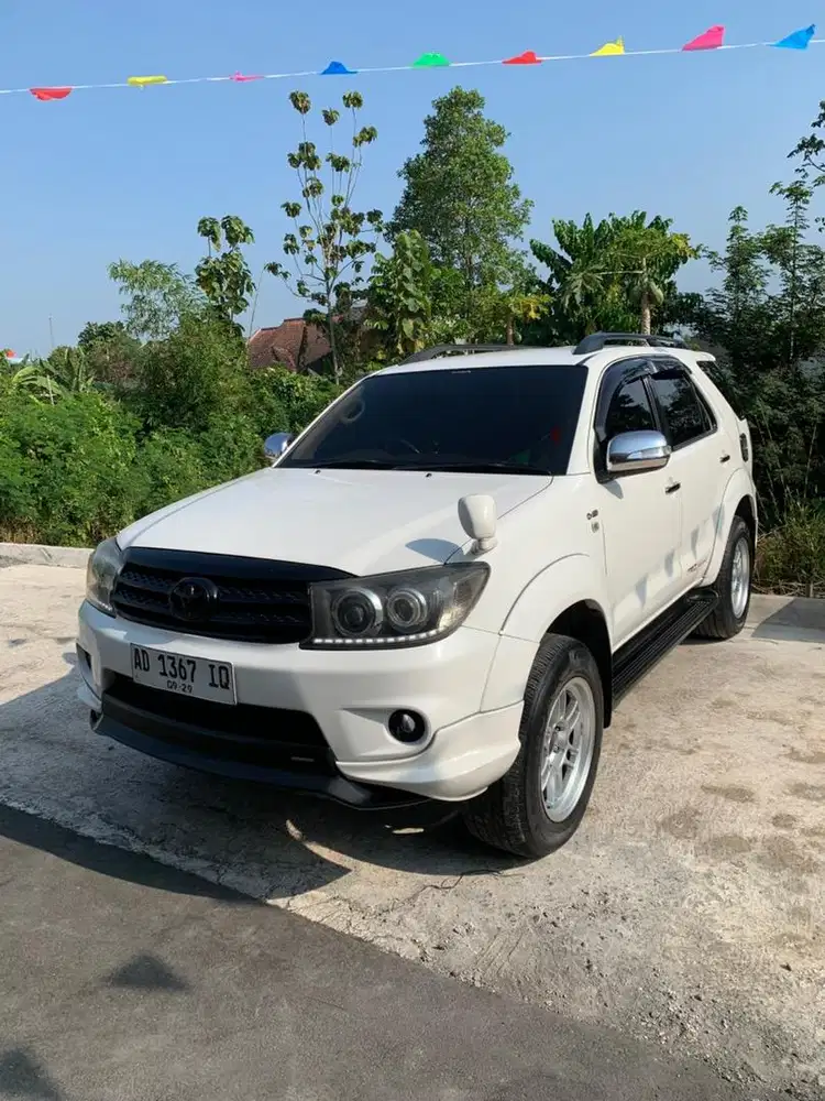 Dijual Fortuner G Matic Diesel TRD