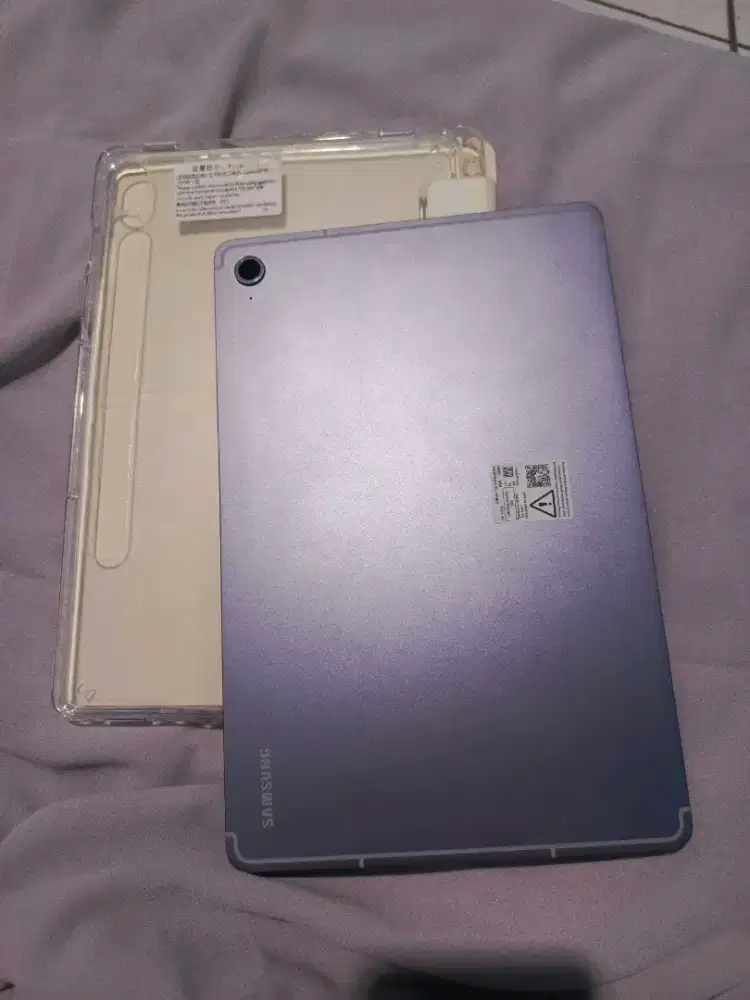 Samsung tab s10 fe wifi ram 8/128 gb second TIDAK ADA PEN