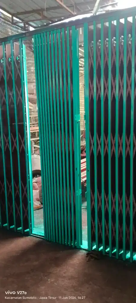 Pintu harmonika