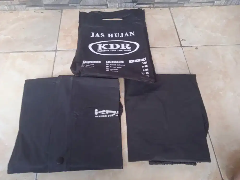 Jas hujan KDR size XL baru bahan bagus semi axio poris cipondoh