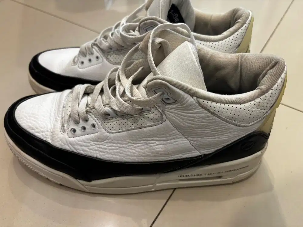 Sepatu mantan jordan retro 3