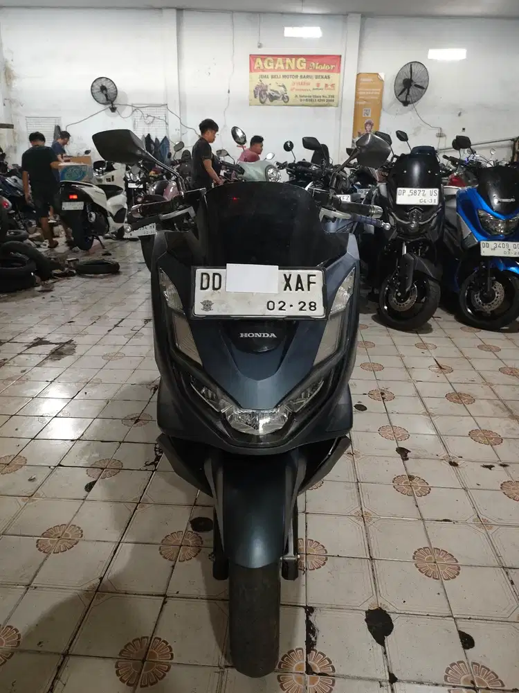 Honda PCX cbs 160cc 2023 Biru